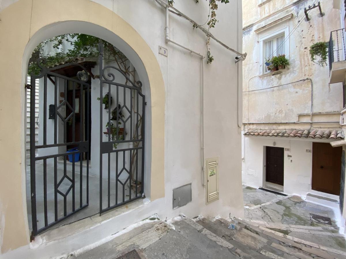 Holidaycasa Gio - In Centro Vista Mare Сперлонга Екстериор снимка
