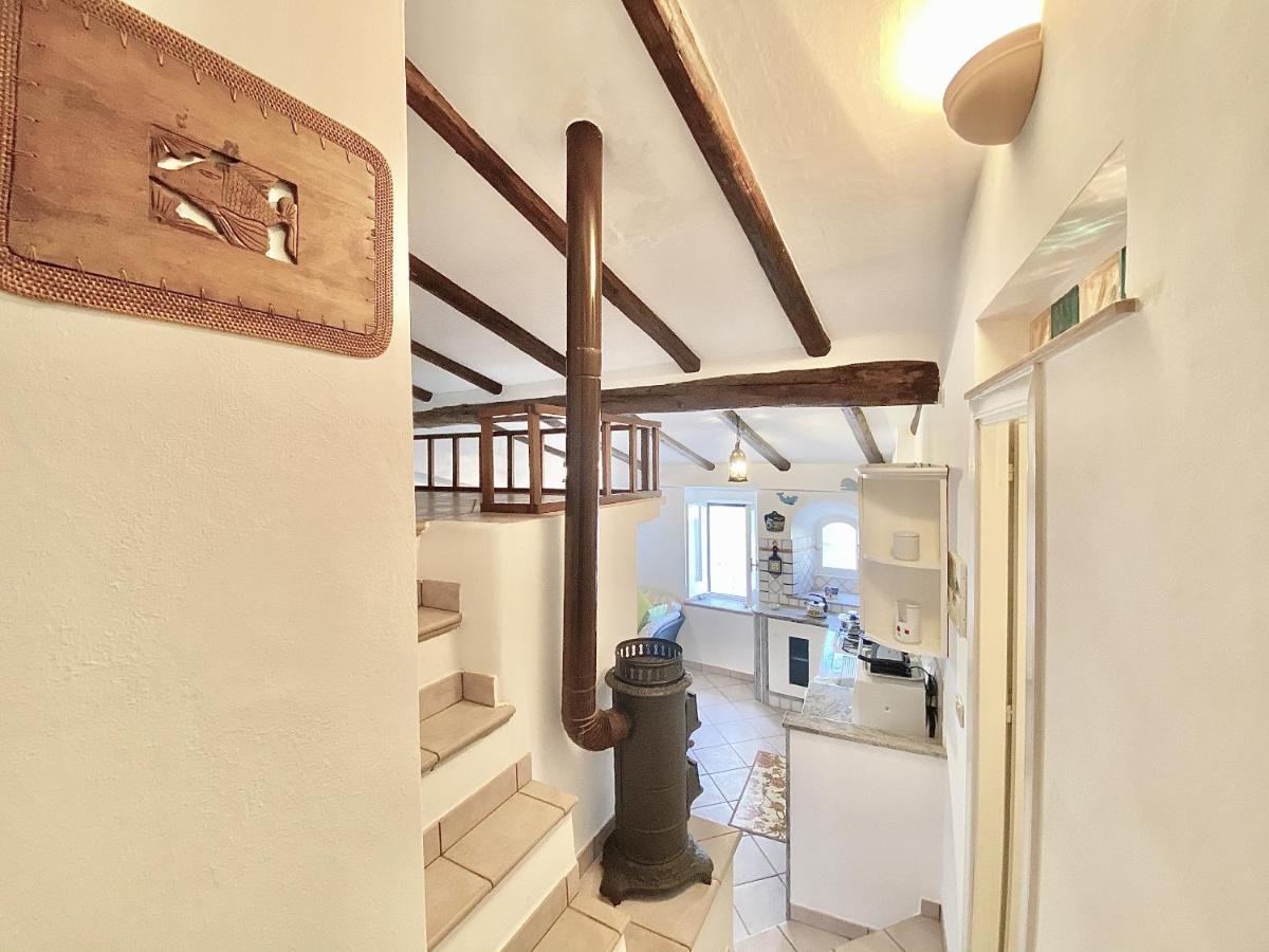 Holidaycasa Gio - In Centro Vista Mare Сперлонга Екстериор снимка